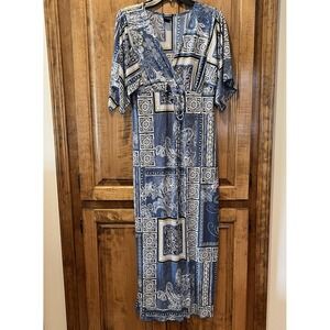 EnFocus Womens Blue/White Floral Maxi Dress w/ side slits Size‎ 8